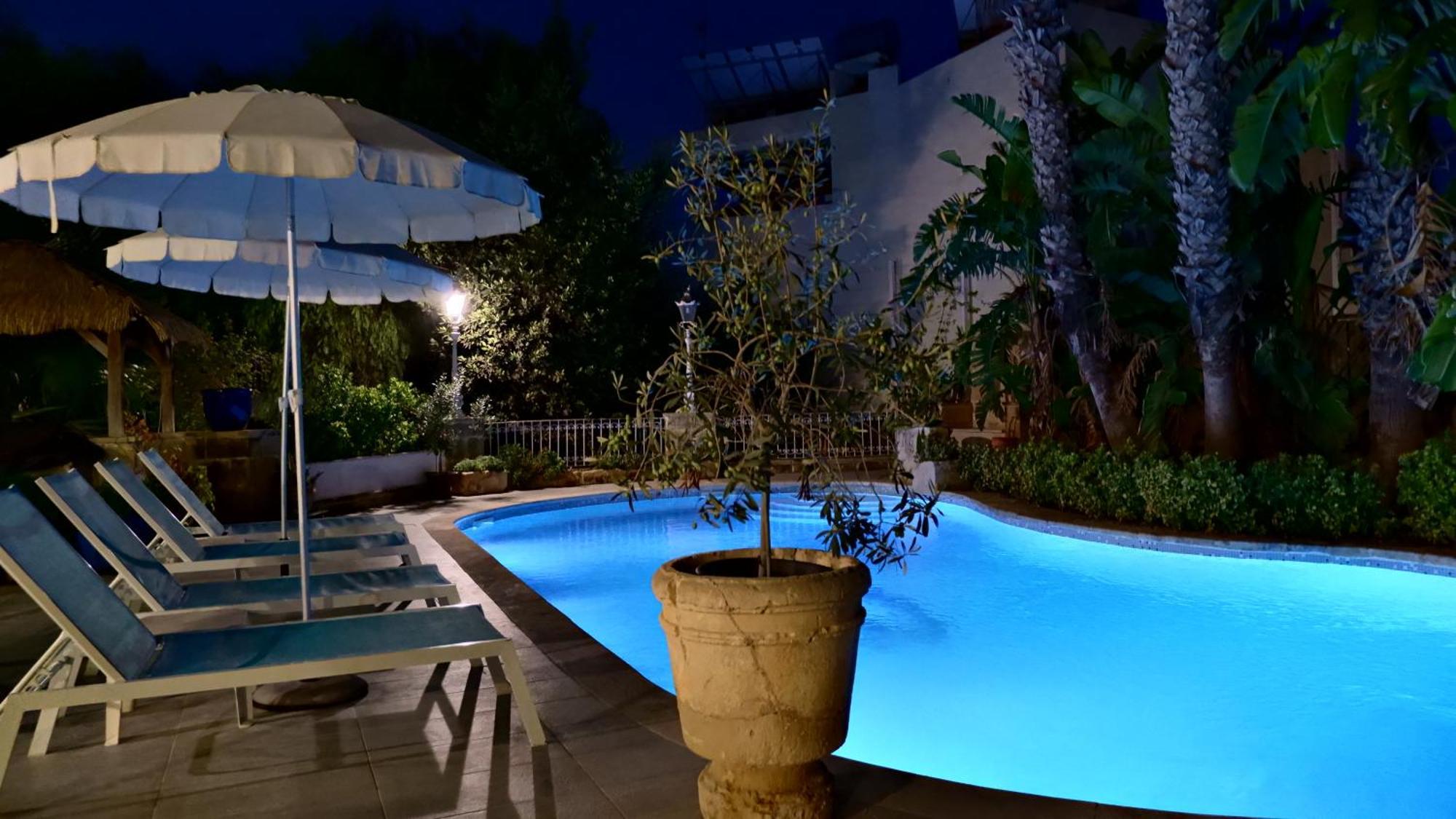 Village Knights Accommodation Zebbug  Exterior photo